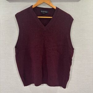 Brooks Brothers Mens Maroon V Neck Sweater-vest Scottish Lambswool 100% Medium